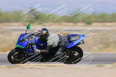 media/Oct-01-2023-SoCal Trackdays (Sun) [[4c570cc352]]/Turn 15 Inside (140pm)/